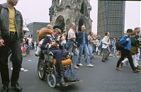 Berlin-Love-Parade-199406-18.jpg