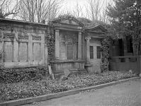 Berlin-Weissensee-Juedischer-Friedhof-19920105-42.jpg