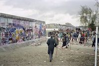 Berliner-Mauer-Potsdamer-Platz-19891114-111.jpg