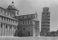Italy-Pisa-1930-02-24.jpg