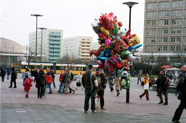 November 2002. Berlin. Berlin-Mitte. Alexanderplatz