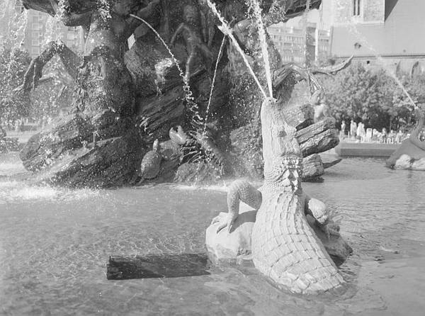 September 1993. Berlin. Berlin-Mitte. Alexanderplatz.