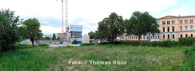 24. 7. 2011. Berlin. Berlin-Mitte. Tiergarten. Moabit. Baustelle zwischen Minna-Cauer-Stra?e und Heidestra?e