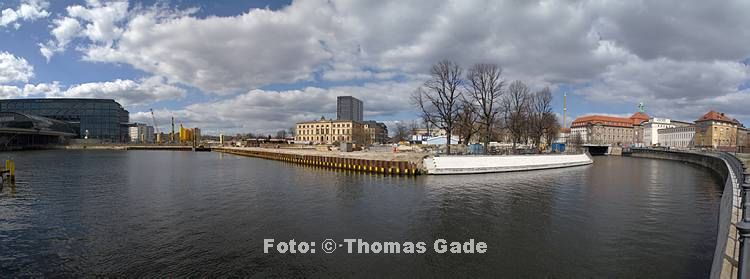 9. 4. 2012. Berlin. Berlin-Mitte.