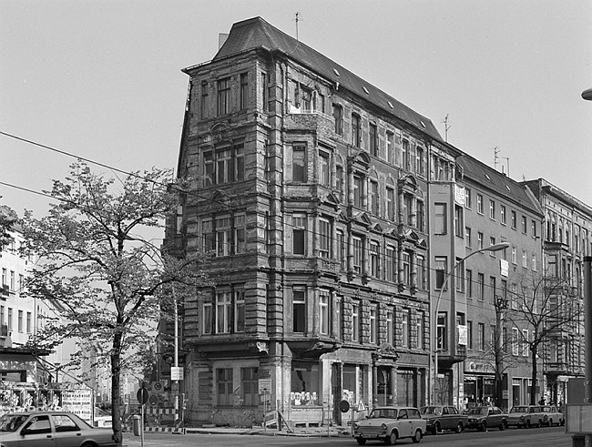 1. 6. 1991. Berlin. Berlin-Mitte. Oranienburger Straße. Scheunenviertel. Spandauer Vorstadt.