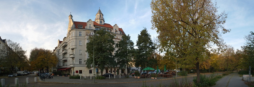 29. 9. 2010. Berlin. Mitte. Wedding. Torfstraße.  Pekinger Platz
