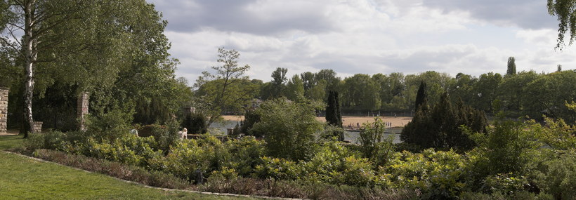 14. 5. 2006. Berlin. Mitte. Wedding. Park Rehberge. Am Plötzensee