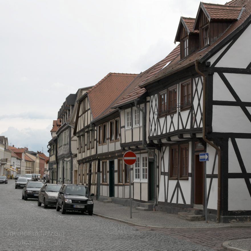 23. 7. 2009. Sachsen-Anhalt. Tangermünde. Kleinstadt an der Elbe in der Altmark. Altstadt mit Fachwerkhusern.  (Bild aus mehreren Einzelaufnahmen)
