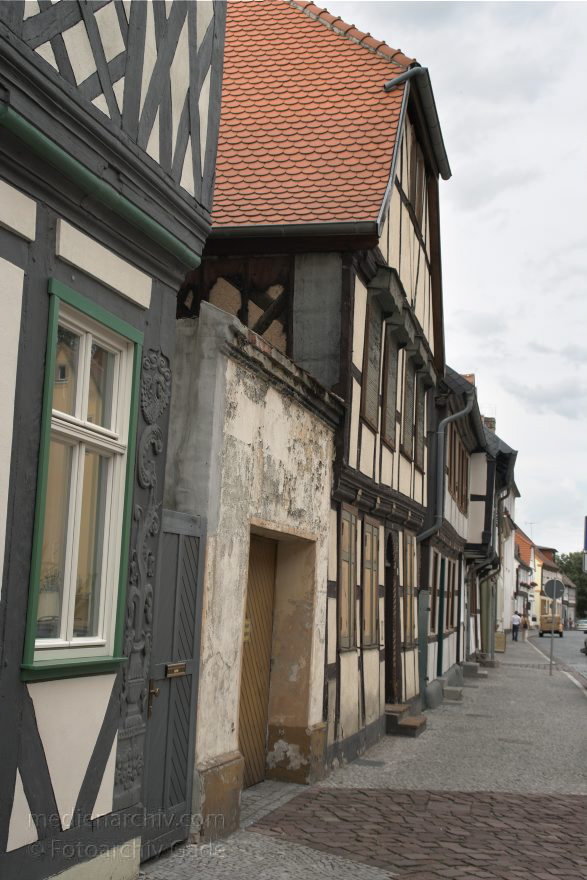 23. 7. 2009. Sachsen-Anhalt. Tangermünde. Kleinstadt an der Elbe in der Altmark. Altstadt mit Fachwerkhusern.